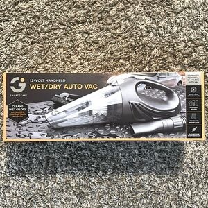 SmartGear 12-Volt Handheld Wet/Dry Auto Vacuum.